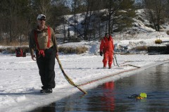 tenders walking surface-supply air hoses