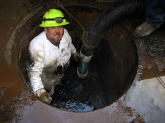 pumping POL (petroleum-oil-lubricants) from the missile bay